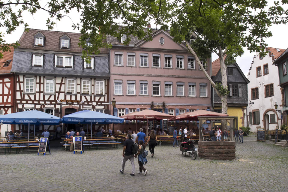 Frankfurt-Hoechst